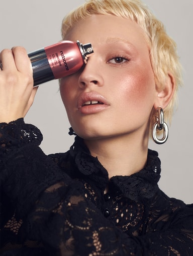 Chrome Blush: o Glow Que Est&aacute; a Explodir nas Redes