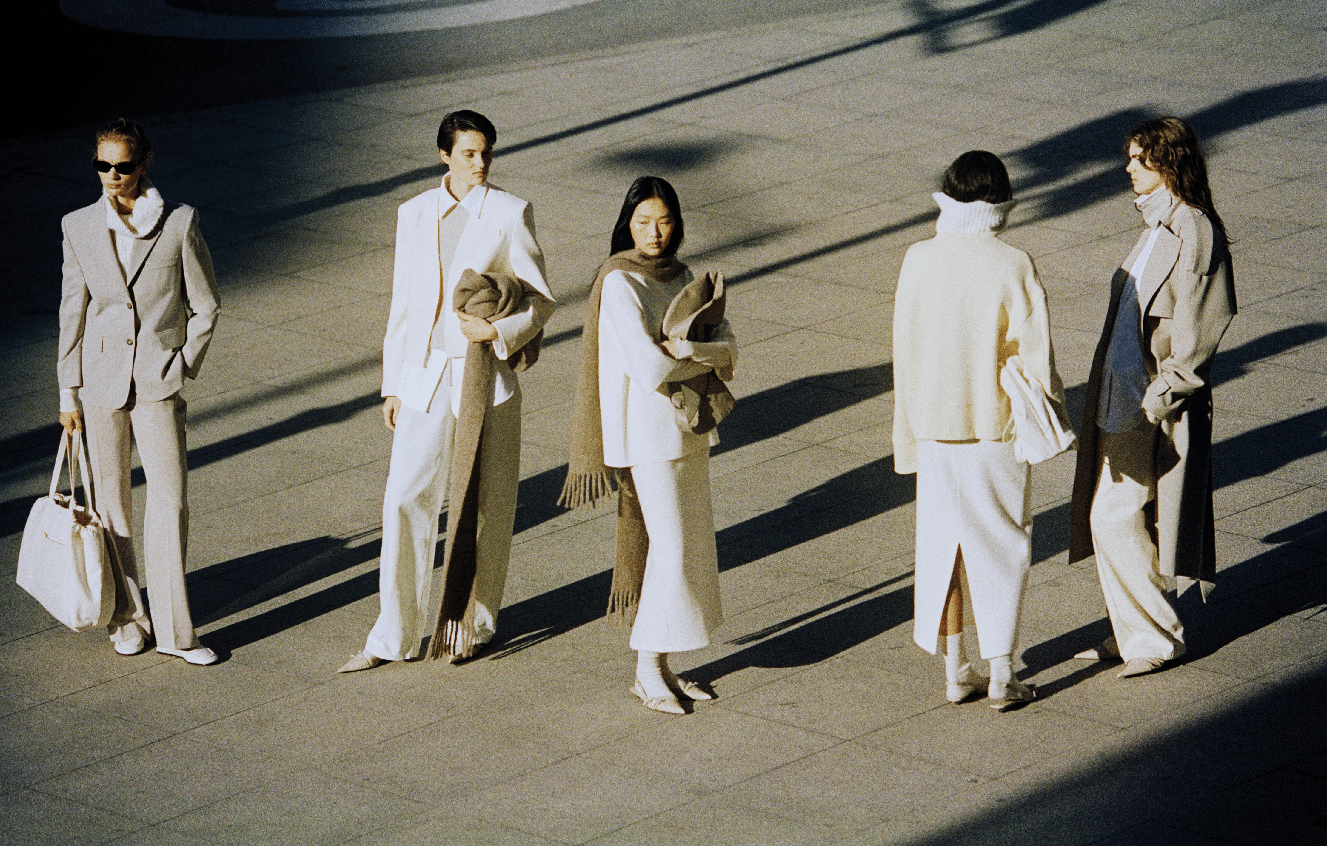 mango artigo revista mamacita cole&ccedil;&atilde;o nova imagem rua pessoas