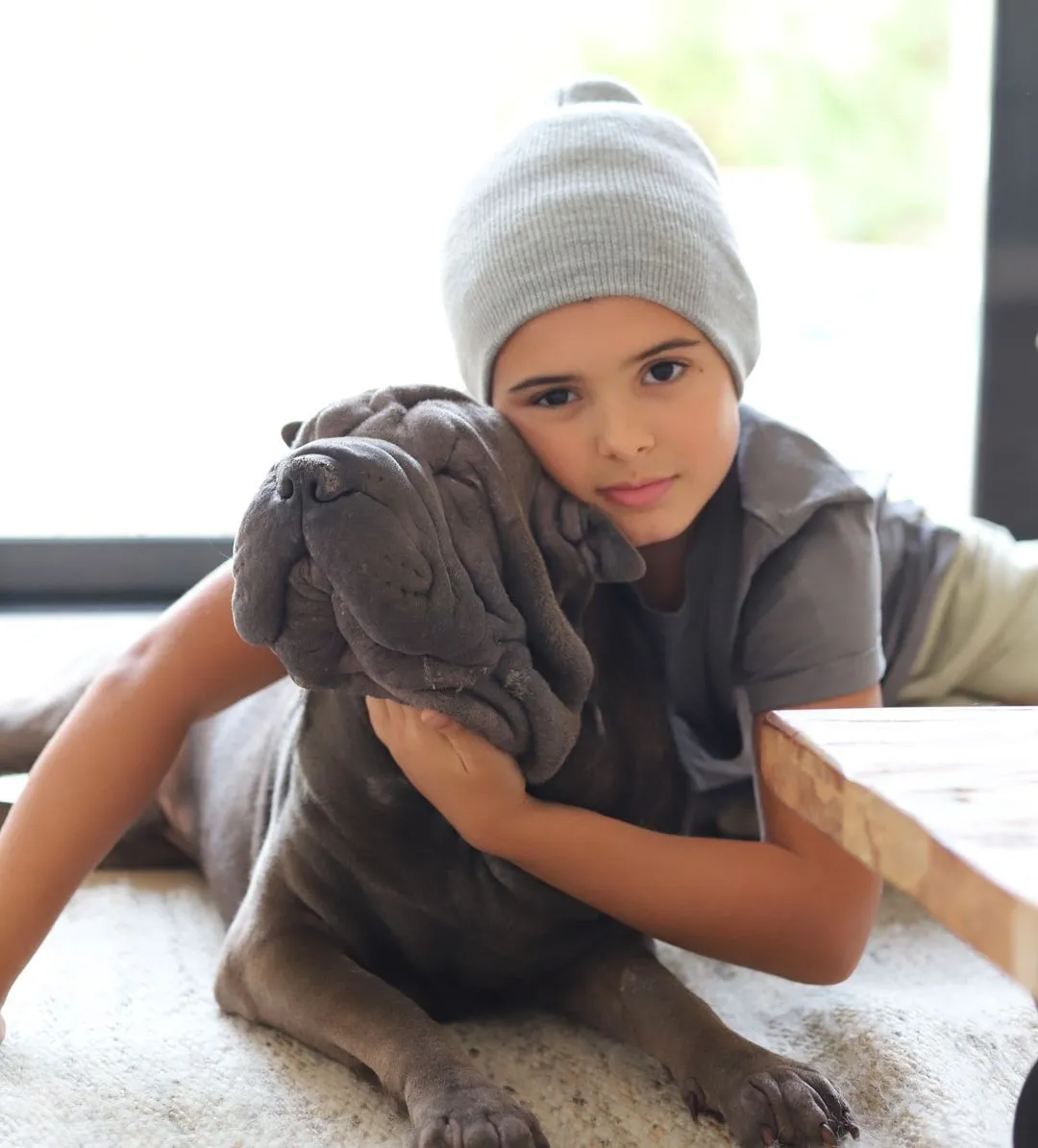 Montessori, DIY e Maternidade Real: Mafalda Magalhaez, a Mamacita Que Faz Tudo Acontecer rapaz e c&atilde;o abra&ccedil;o